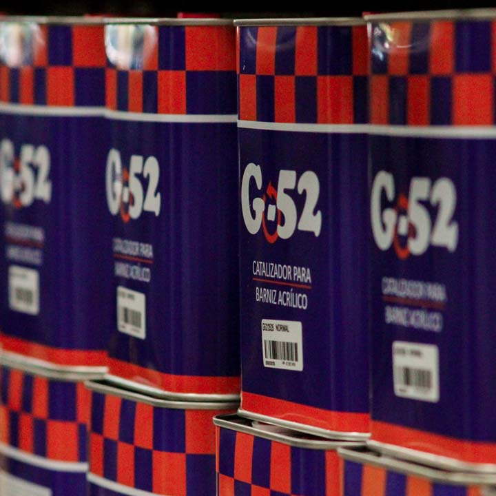 g52